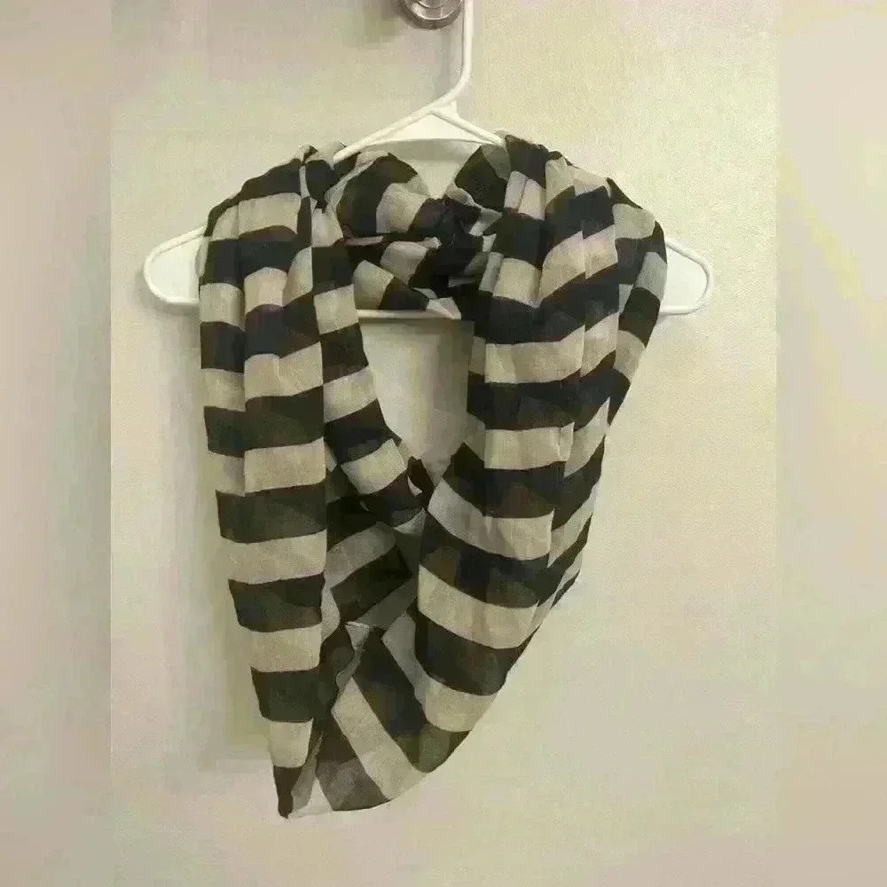 Boutique infinity dress scarf